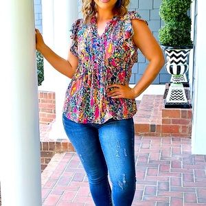 Boutique Bold Patterned Blouse